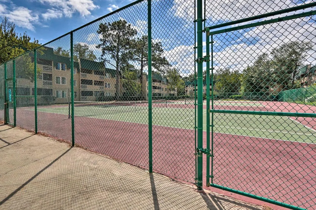 Apartment Colorful Hilton Head Condo With Beach And Pool Access! Hilton Head Island